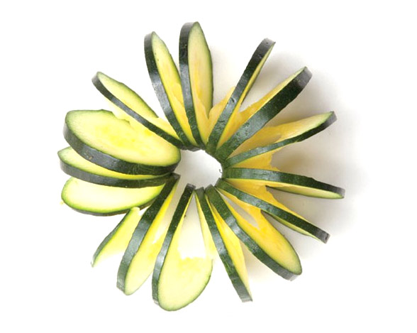 cucumbo-cucumber-spiral-slicer